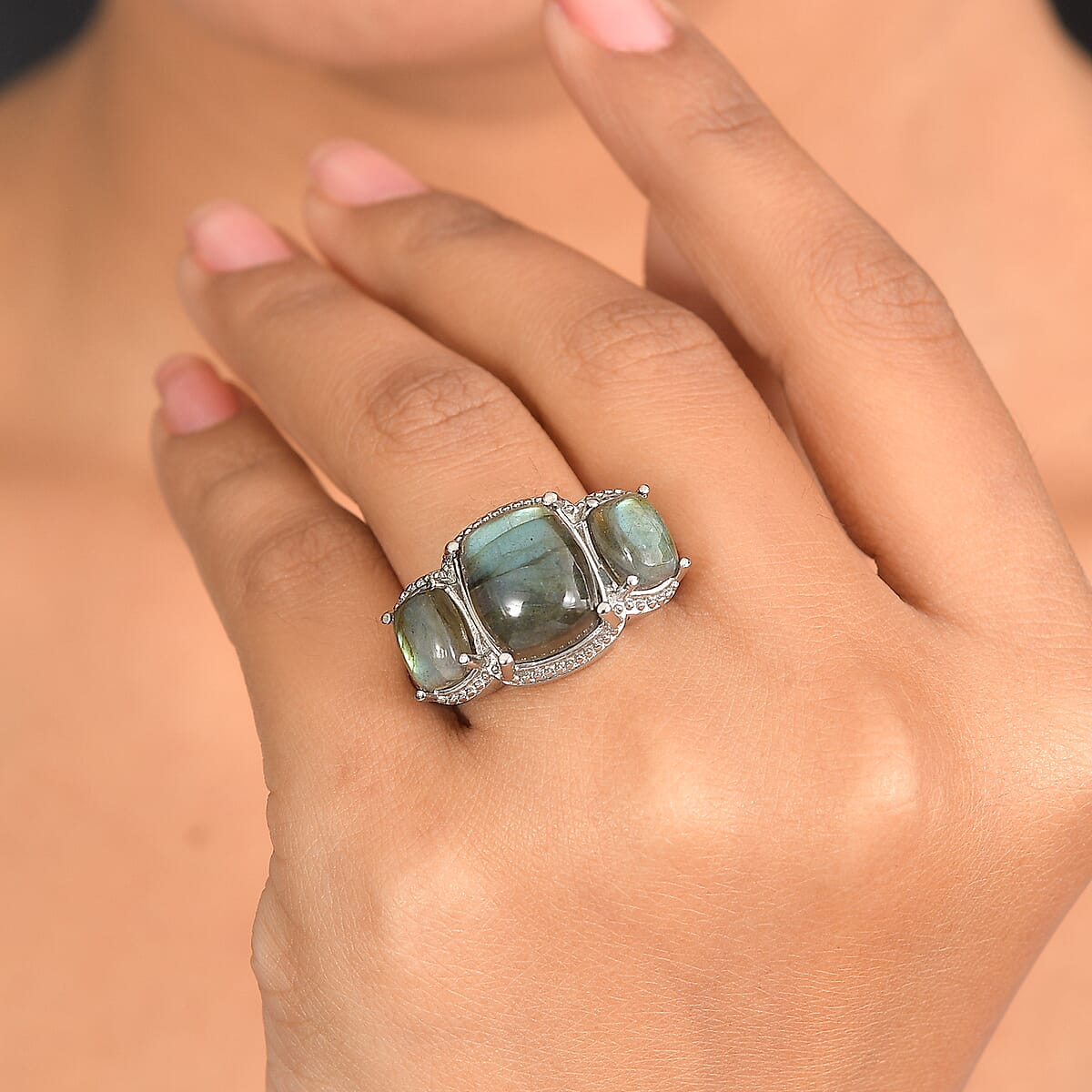 EverTrue Malagasy Labradorite 3 Stone Ring in Stainless Steel (Size 10.0) 9.80 ctw image number 2