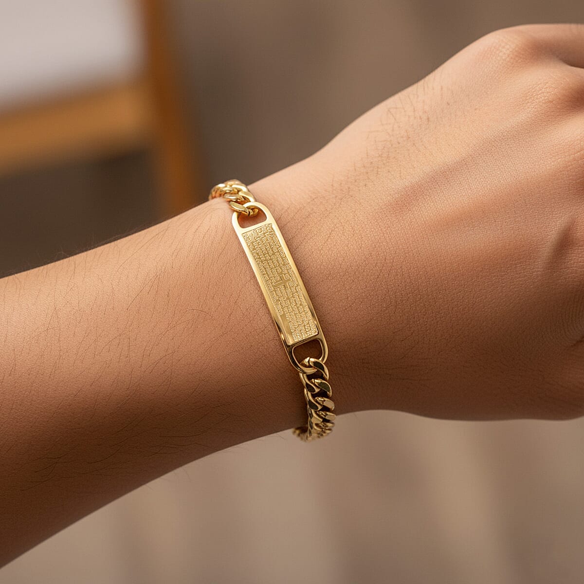 Bible Verse Chain Bracelet in ION Plated YG Stainless Steel (8.00 In) image number 2