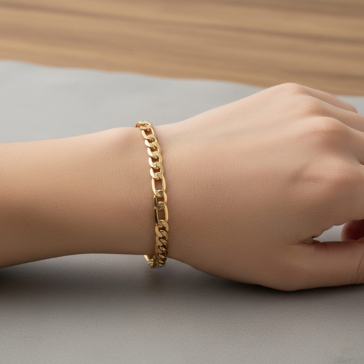 Figaro Chain Bracelet in ION Plated YG Stainless Steel (8.00 In) image number 2