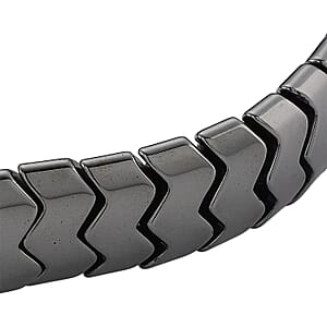 Black Hematite Chevron Block Stretch Men's Bracelet 207.50 ctw (8-8.5 Inches)