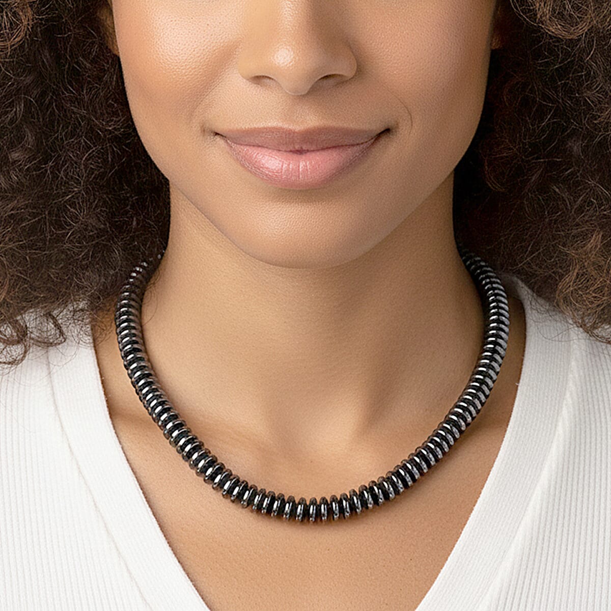 Black Plated Hematite 689.00 ctw Roundel Beaded Necklace in Silvertone 21.25-23.25 Inches image number 2