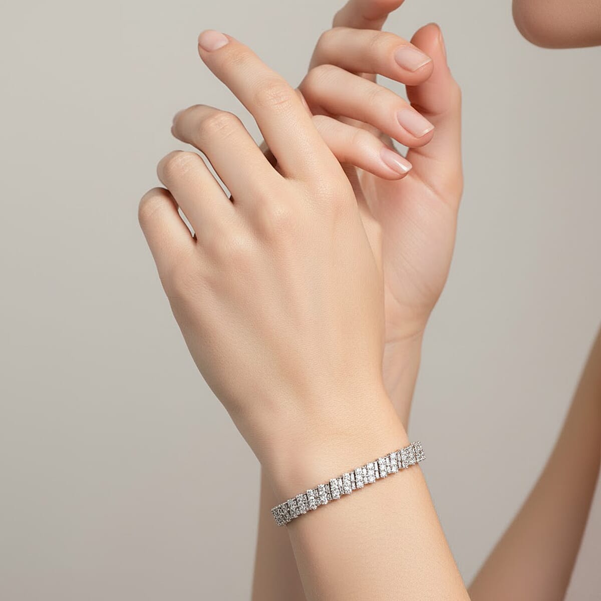 Doorbuster Luxuriant Lab Grown Diamond G-H SI 5.00 ctw Celestial Duality Bracelet in Rhodium Over Sterling Silver (7.25 In) (Del. in 10-12 Days) image number 2