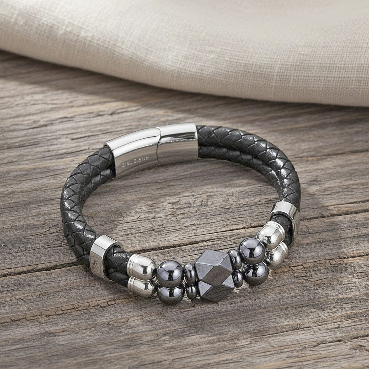 Terahertz Beaded Leather Bracelet in Stainless Steel (7.50 In) 75.00 ctw image number 1