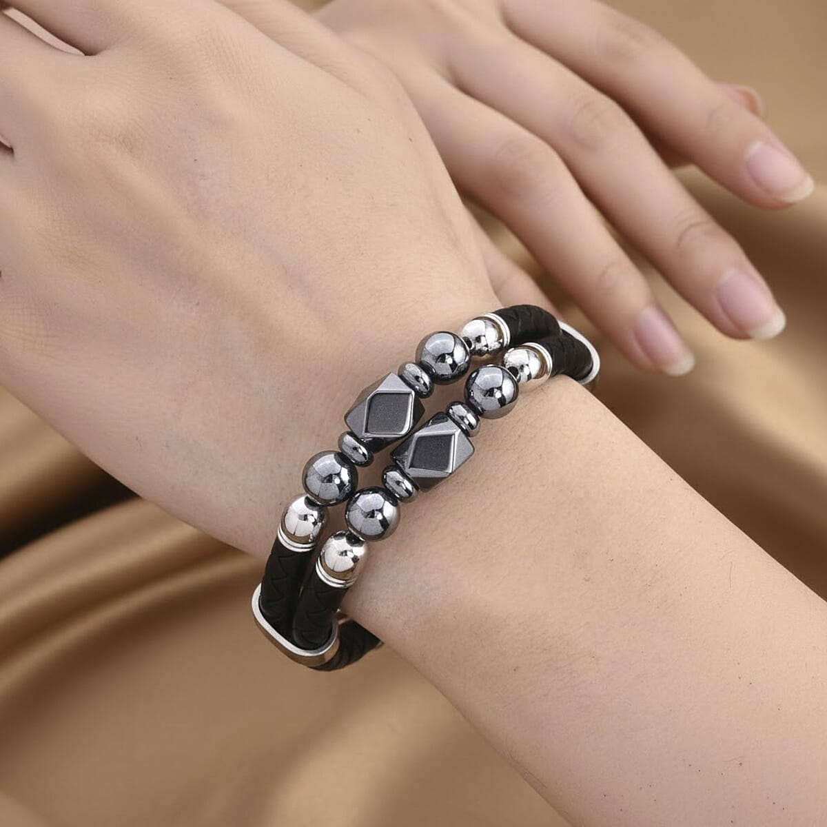 Terahertz Beaded Leather Bracelet in Stainless Steel (7.50 In) 75.00 ctw image number 2