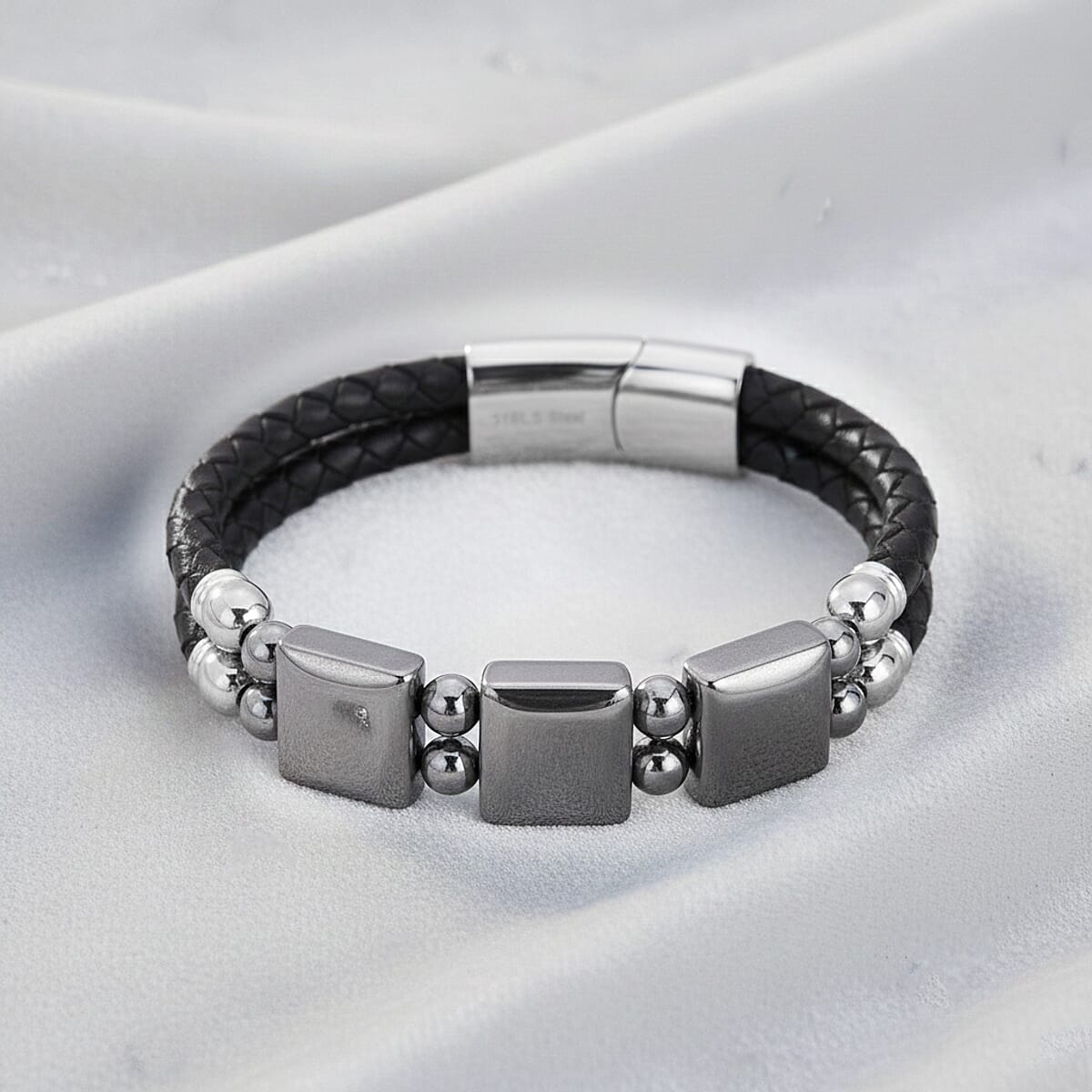 Terahertz Beaded Leather Bracelet in Stainless Steel 75.00 ctw (8.00 Inches) image number 1