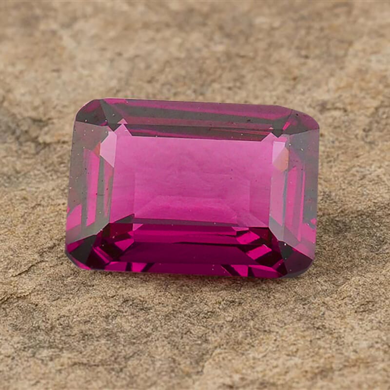 AAAA Radiant Ember Garnet (Oct 7x5 mm) 1.20 ctw