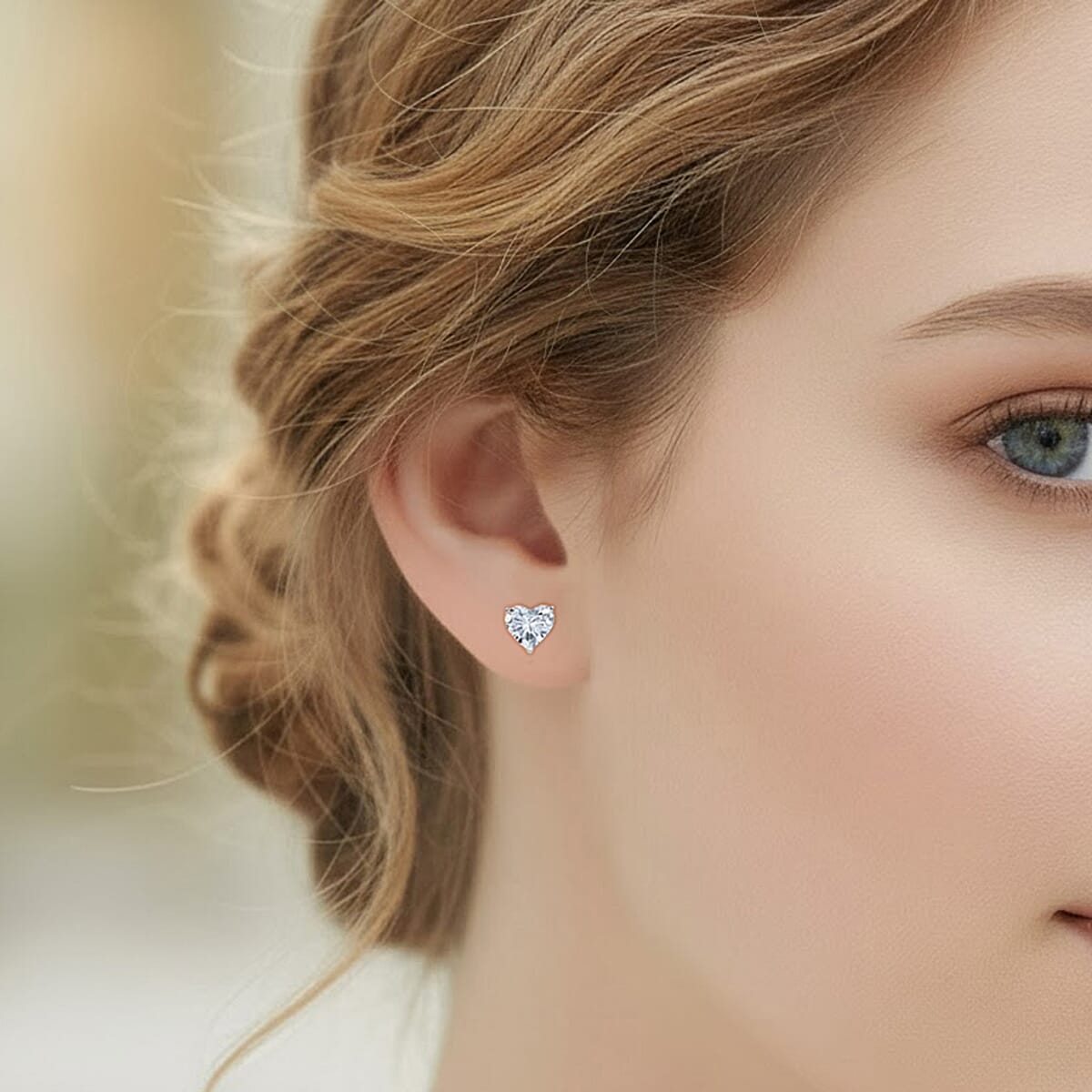 IGI Certified 950 Platinum Luxuriant Lab Grown Diamond (E-F, VS) Earrings (4.5 g) 5.00 ctw image number 2