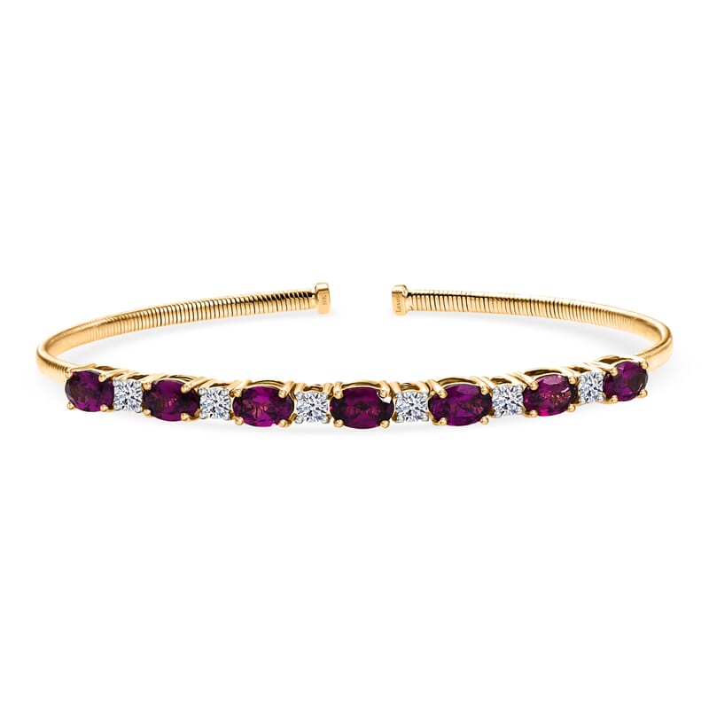 AAA Radiant Ember Garnet and Luxuriant Lab Grown Diamond E-F VS 4.40 ctw Cuff Bracelet in 10K Yellow Gold (7.25 In)