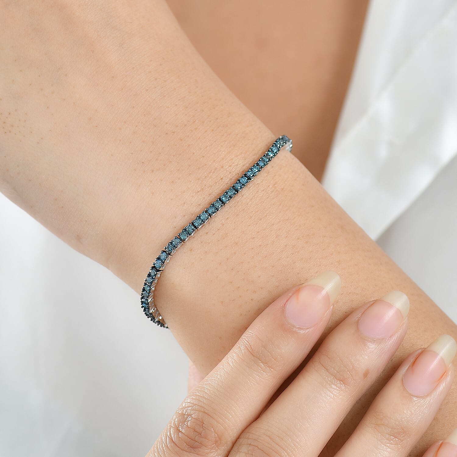 D'Joy Blue Diamond 3.00 ctw Bracelet in Rhodium Over Sterling Silver (7.50 In)