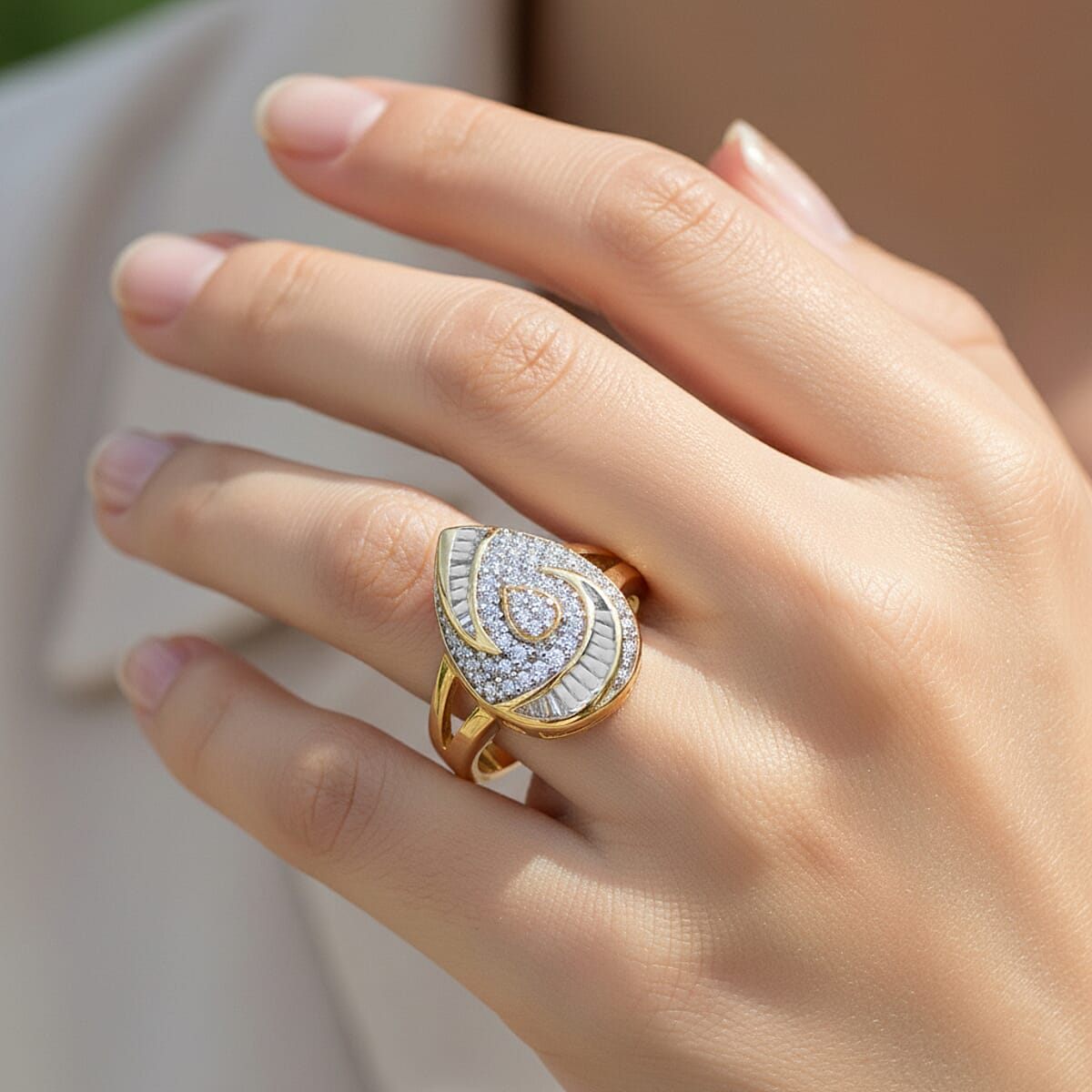 Diamond I2-I3 0.25 ctw Ring in 14K Yellow Gold Over Sterling Silver (Size 8.0) image number 2