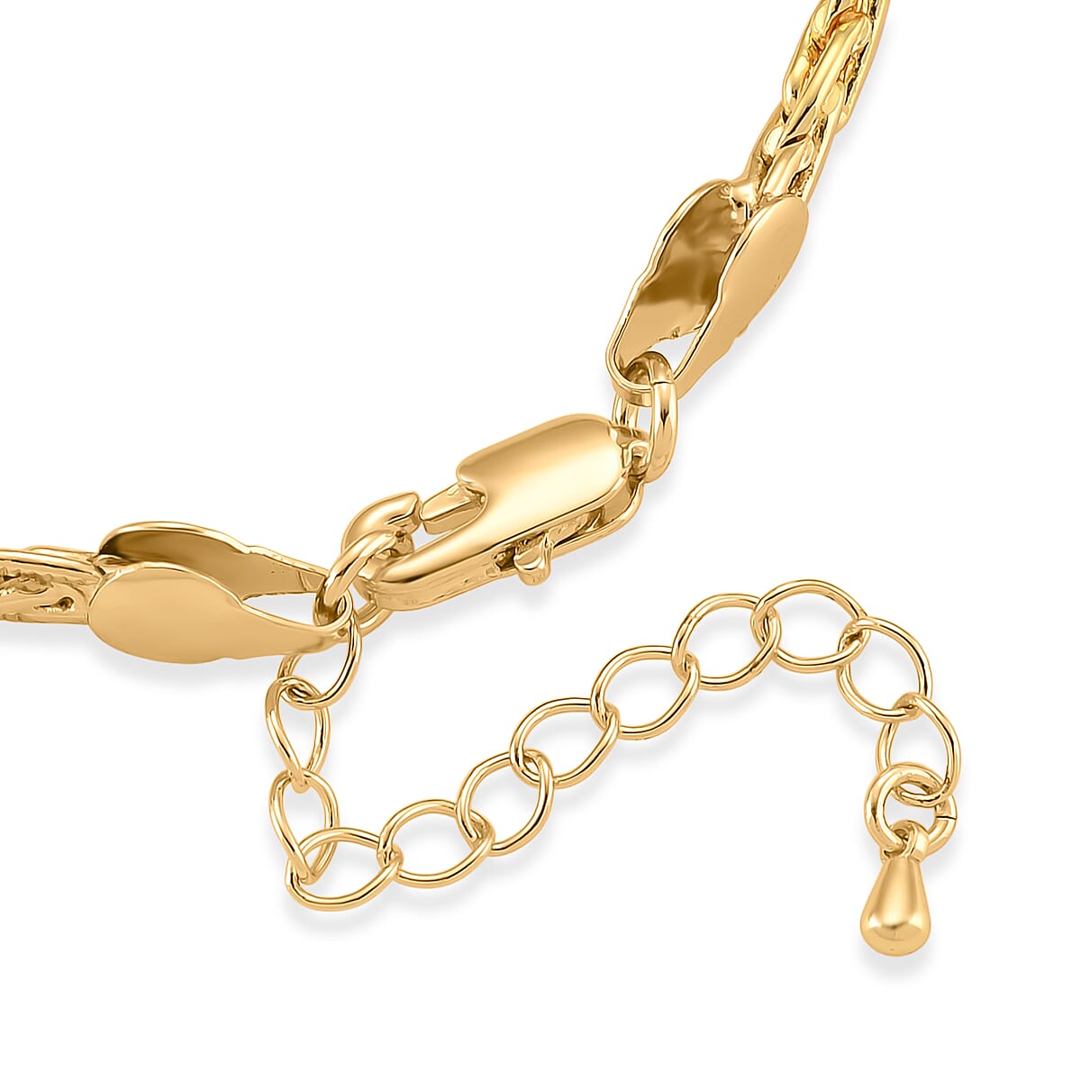 Twisted Link Bracelet in Goldtone (7.5-9.5In) image number 4