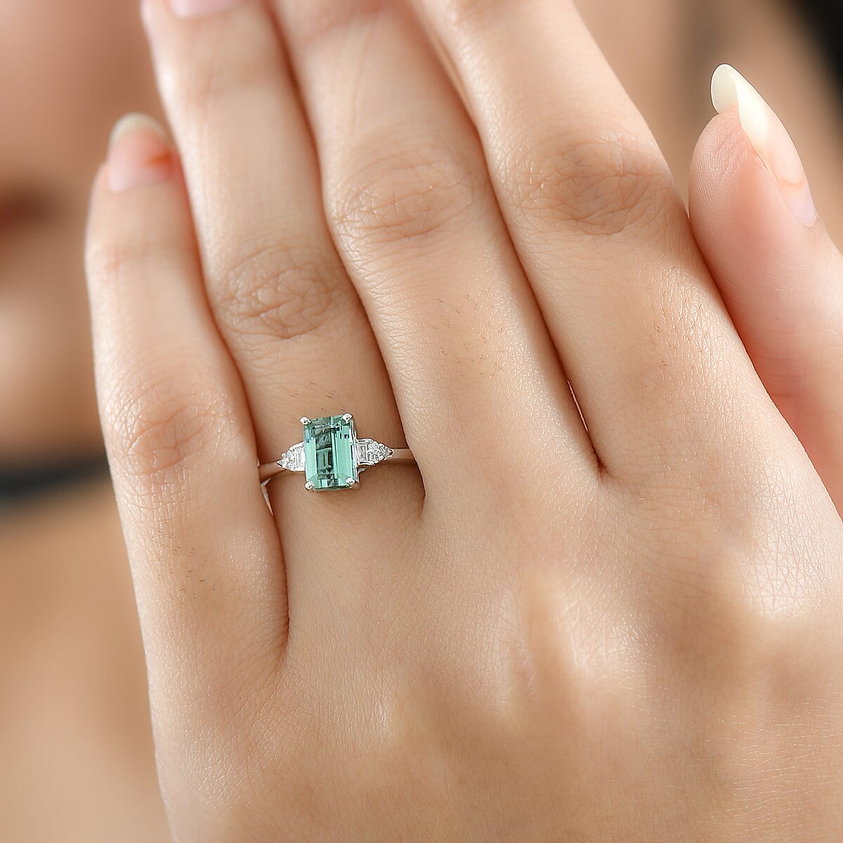 Premium Mint Tourmaline and Luxuriant Lab Grown Diamond G-H SI 1.20 ctw Ring in Rhodium Over Sterling Silver (Size 9.0) image number 2