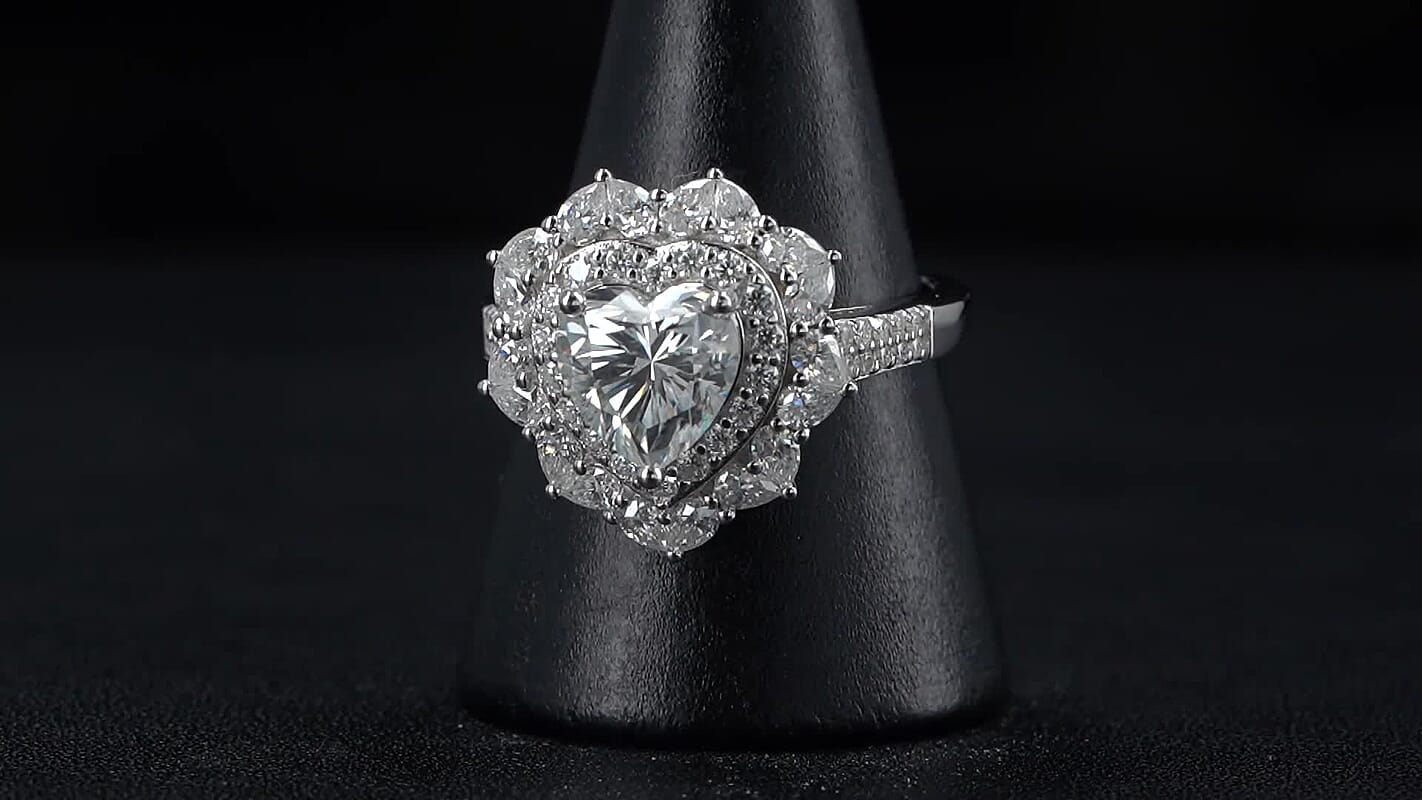 Doorbuster D'Joy Blue and White Moissanite (Hrt 8mm), Blue Sapphire Love Blossom Heart Ring in Rhodium Over Sterling Silver (Size 10.0) 3.10 ctw