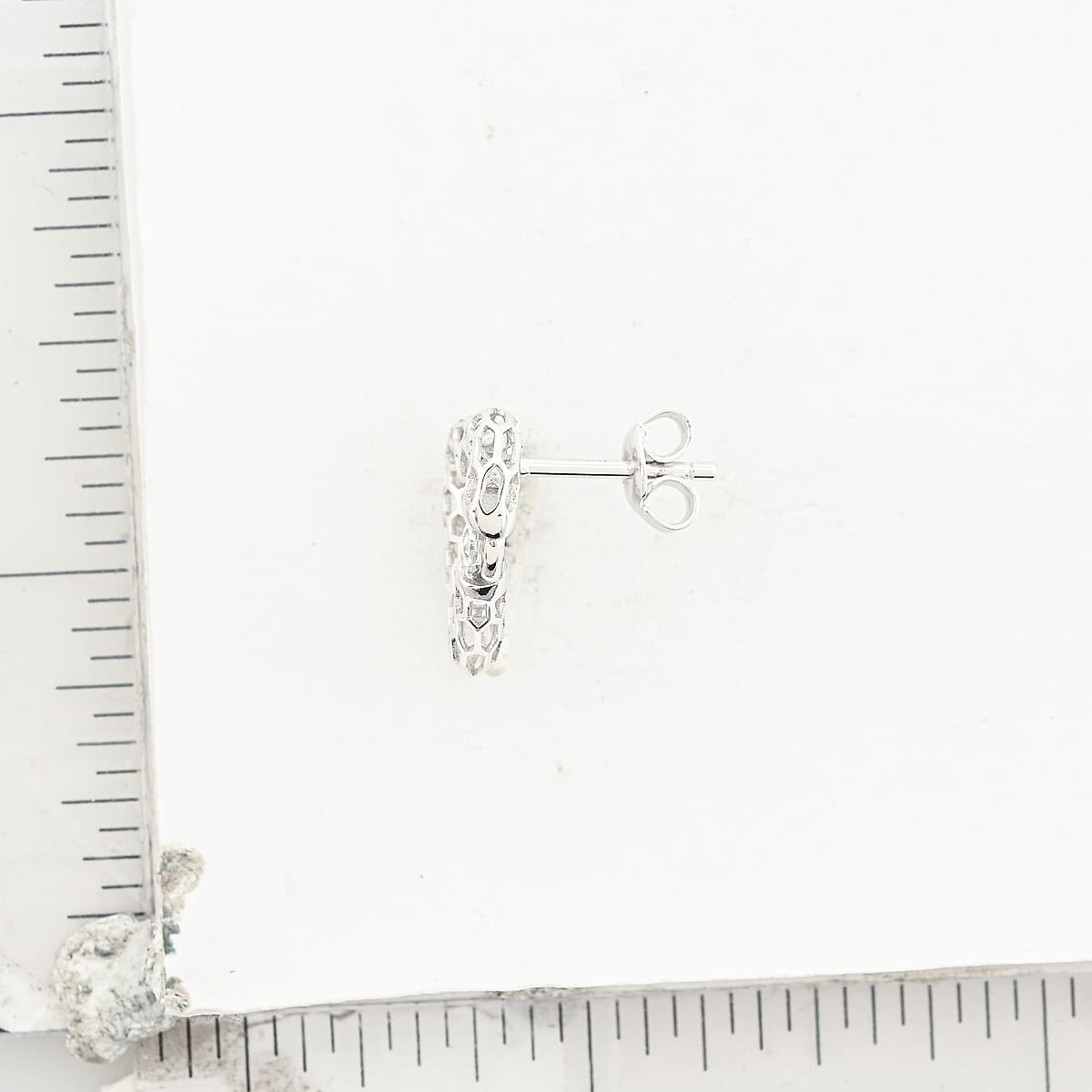 D'Joy Moissanite 0.60 ctw Open Heart Earrings in Rhodium Over Sterling Silver image number 2