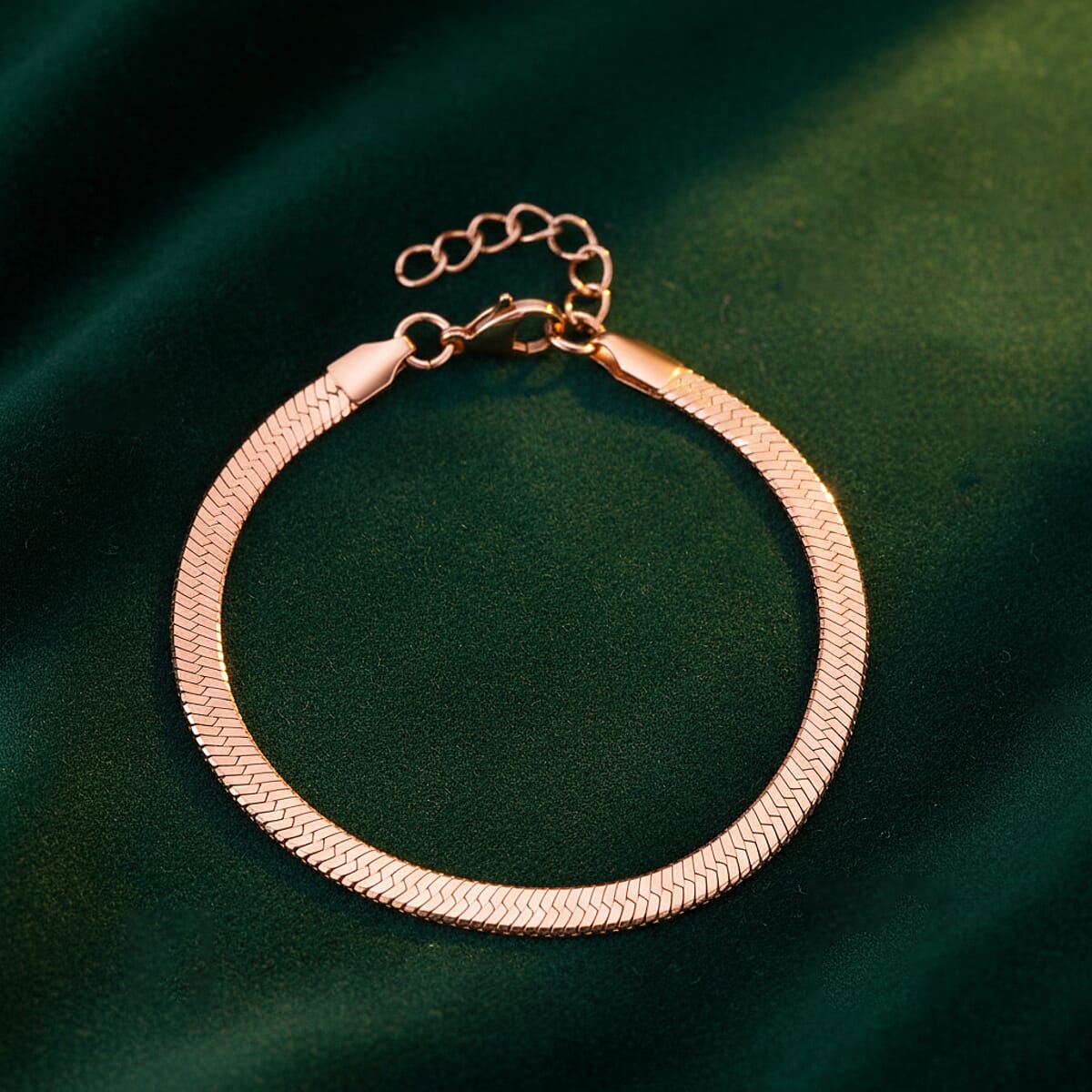 Snake Chain Bracelet in ION Plated RG Stainless Steel (7.0-8.0In) image number 1