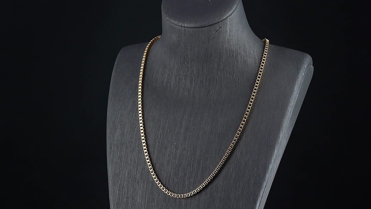 Classic Box Chain Necklace in ION Plated YG Stainless Steel (24-26 Inches)