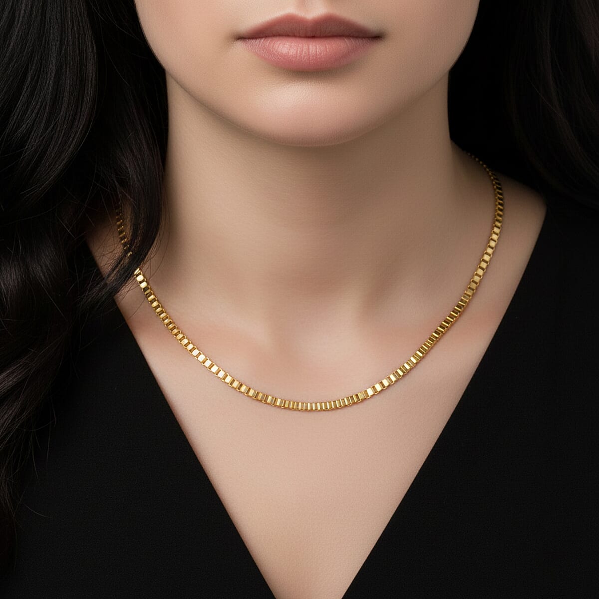 Classic Box Chain Necklace in ION Plated YG Stainless Steel 24-26 Inches image number 2