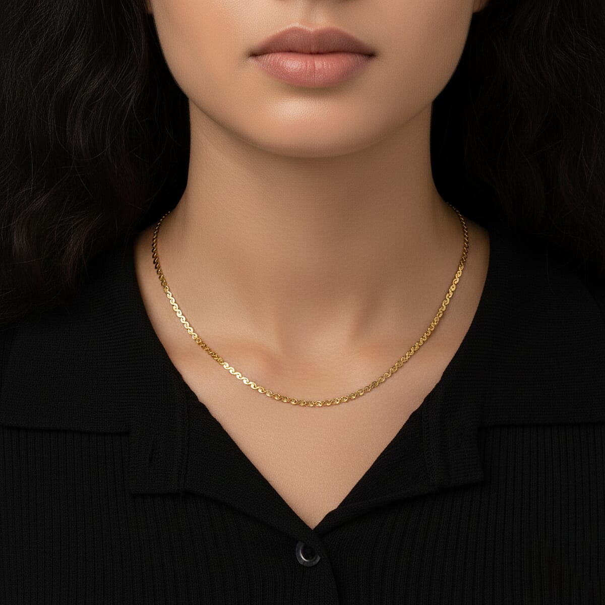 Smooth Curved Twist Chain Necklace in ION Plated YG Stainless Steel 24-26 Inches image number 2