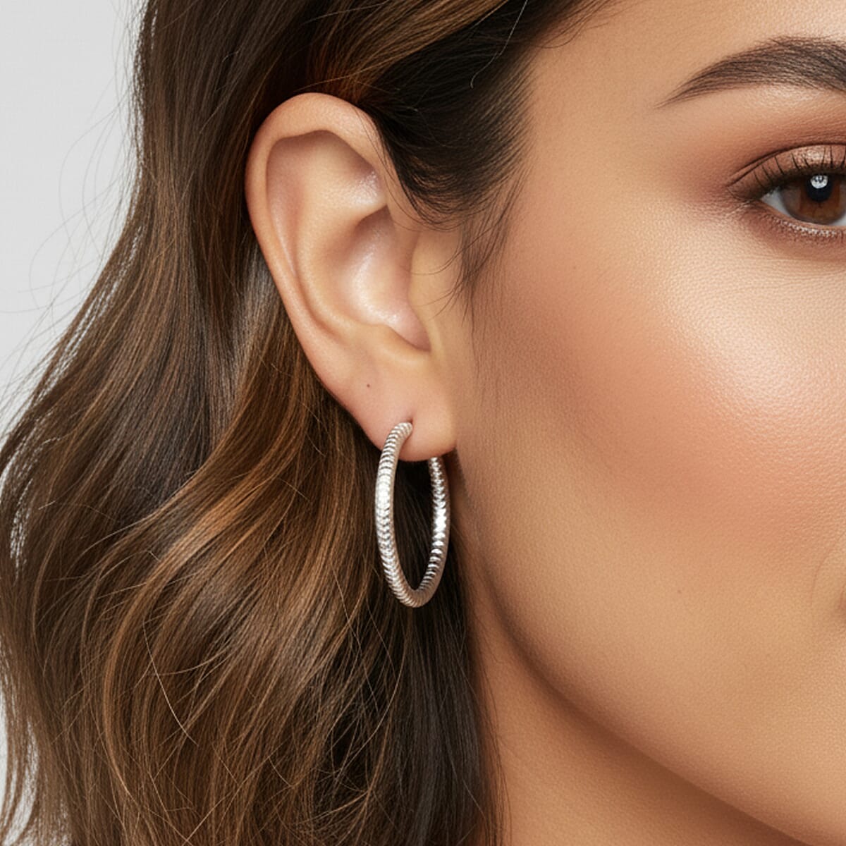 Sterling Silver 50mmx3.9mm Groove Textured Hoop Earrings 8.3 Grams image number 2