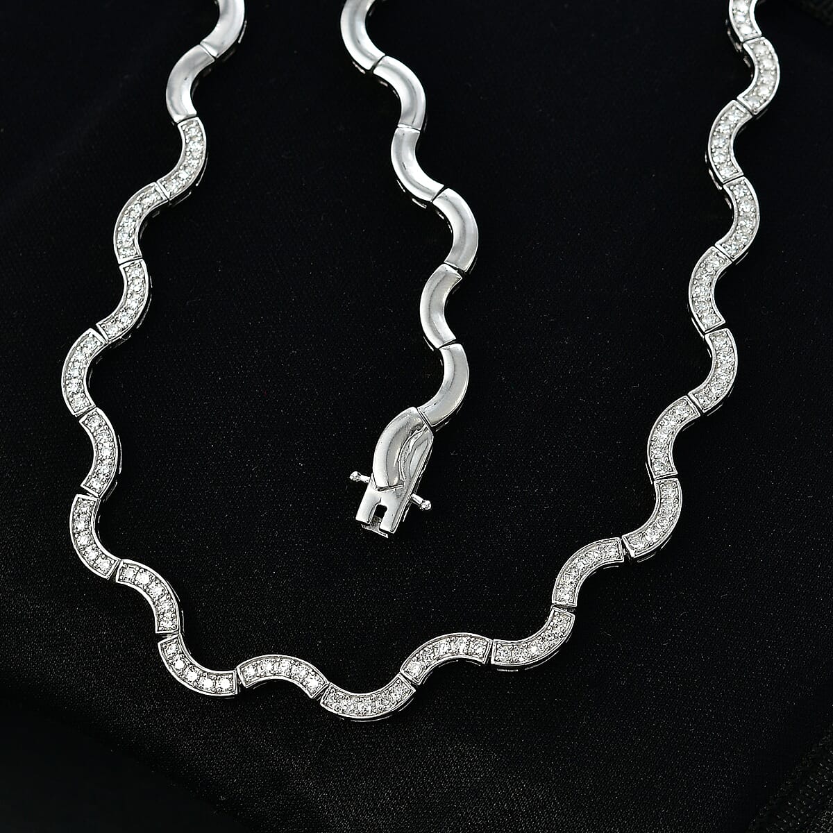 Luxuriant Lab Grown Diamond G-H SI 2.10 ctw  Necklace in Rhodium Over Sterling Silver 20 Inches image number 1