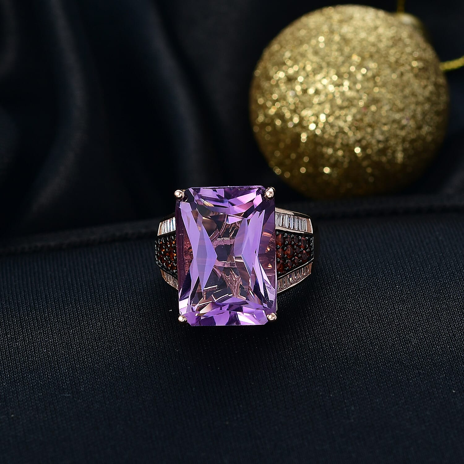 Rose De France Amethyst / 10