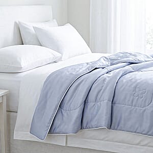 Livmore Blue Nylon and Spandex Silk Quilt