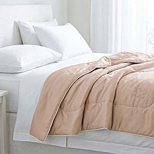 Livmore Beige Nylon and Spandex Silk Quilt
