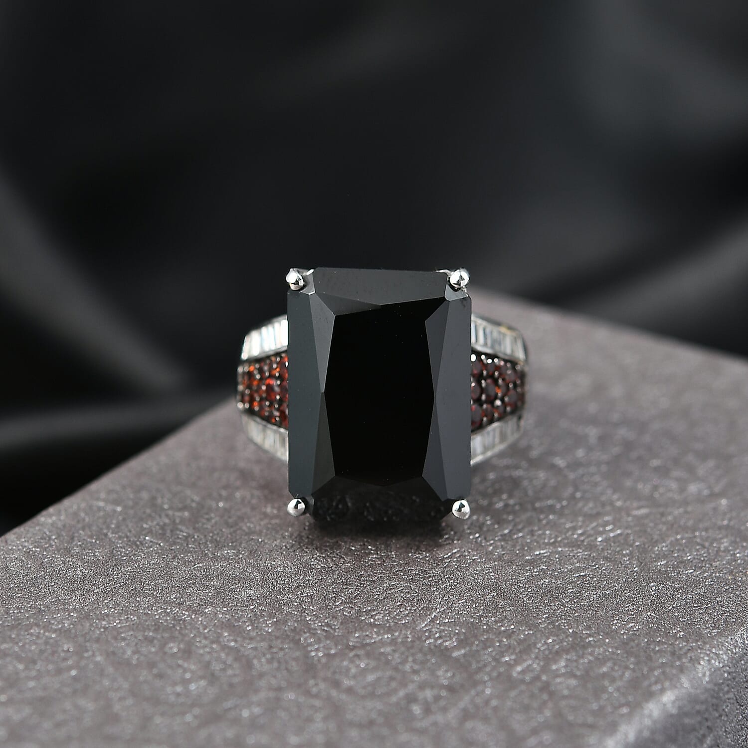 D'Joy Premium Thai Black Spinel and Multi Gemstone 20.25 ctw Crowned Aura Ring in Rhodium Over Sterling Silver (Size 6.0)