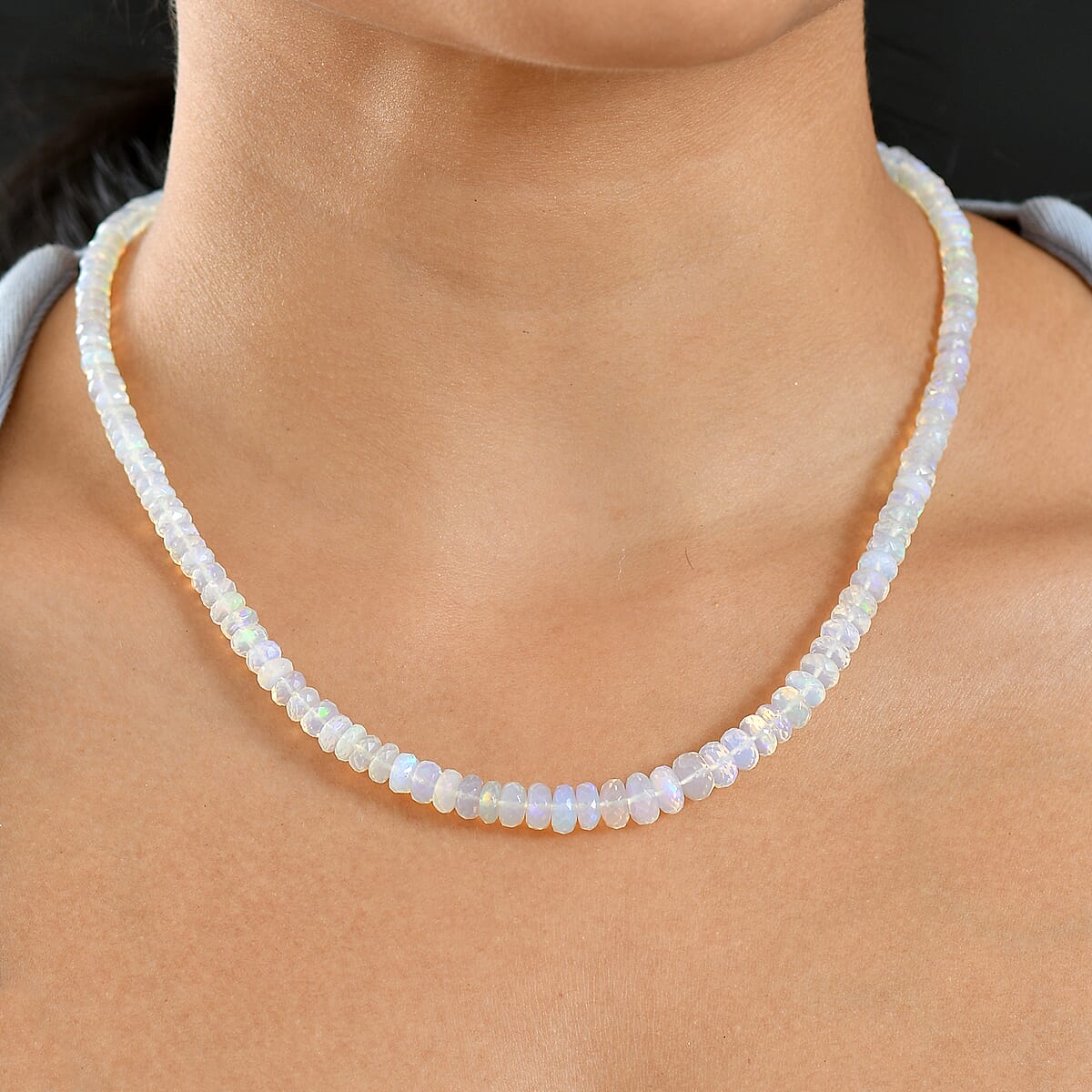 Doorbuster Certified & Appraised Luxoro AAA Ethiopian Welo Opal Beaded Graduated 64 ctw Necklace 18-20 Inches in 10K Yellow Gold  image number 2