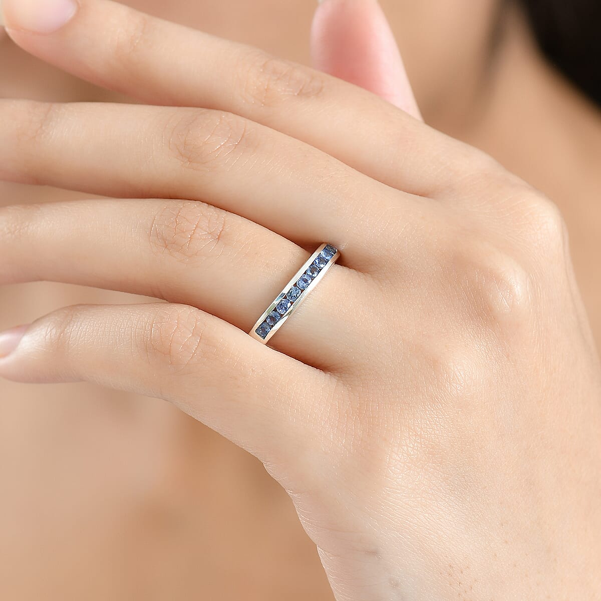 D'Joy Premium Ceylon Blue Sapphire 0.70 ctw Ring in Rhodium Over Sterling Silver (Size 10.0) image number 2