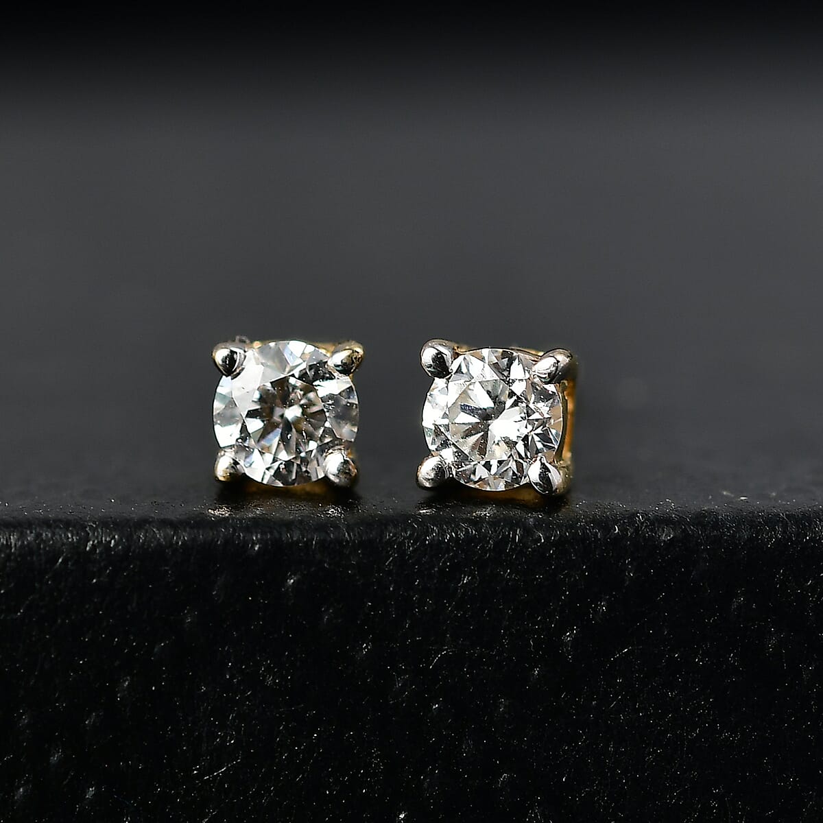 Luxuriant Lab Grown Diamond G-H SI 0.25 ctw Earrings in 18K Vermeil Yellow Gold Over Sterling Silver image number 1
