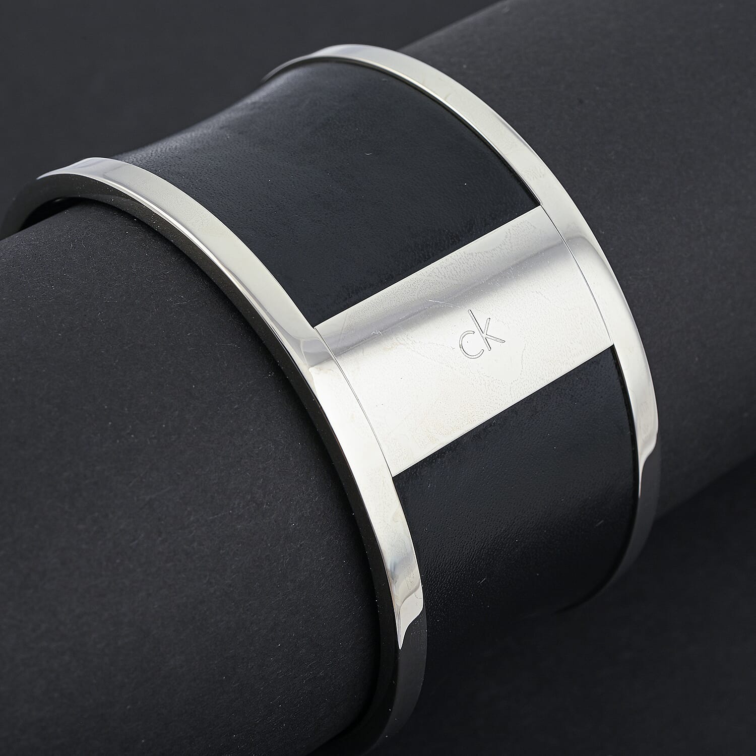 Silver - Product card gallery slide 2 (9450070999295)