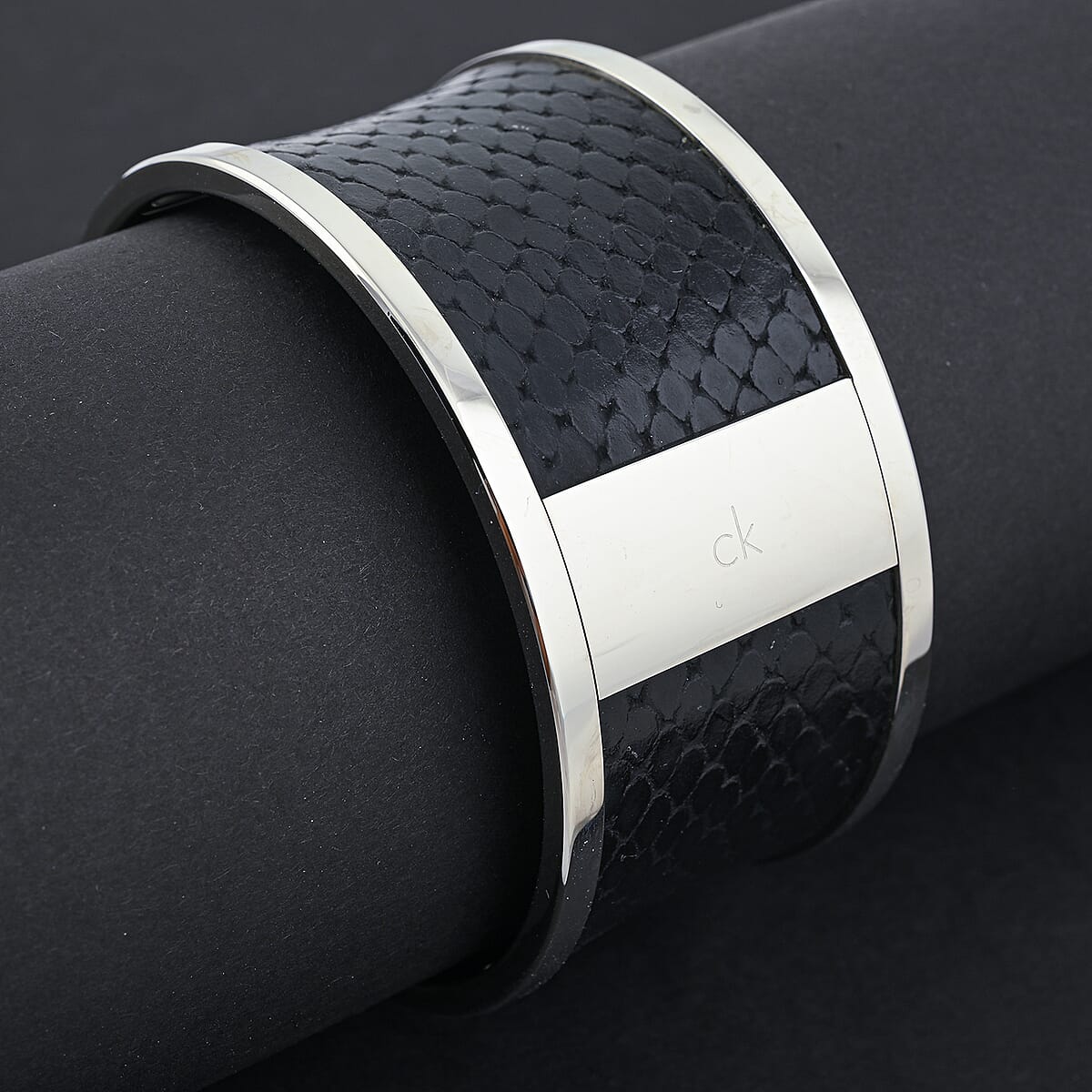 Calvin Klein Spellbound Stainless Steel Bangle Bracelet (8.00 In) image number 1