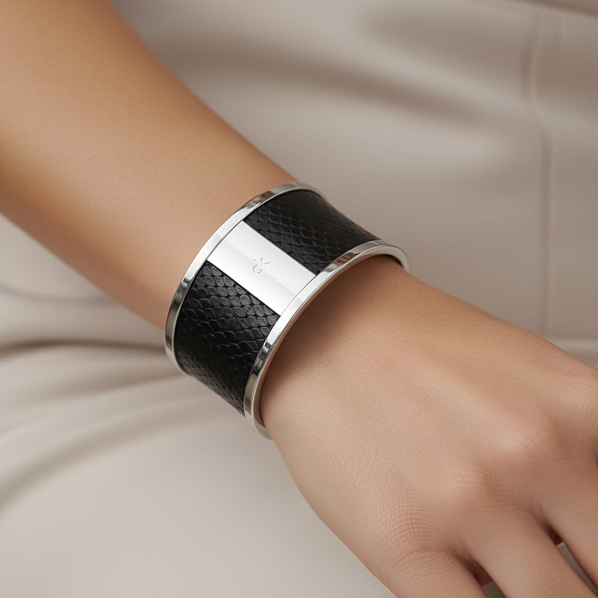 Calvin Klein Spellbound Stainless Steel Bangle Bracelet (8.00 In) image number 2