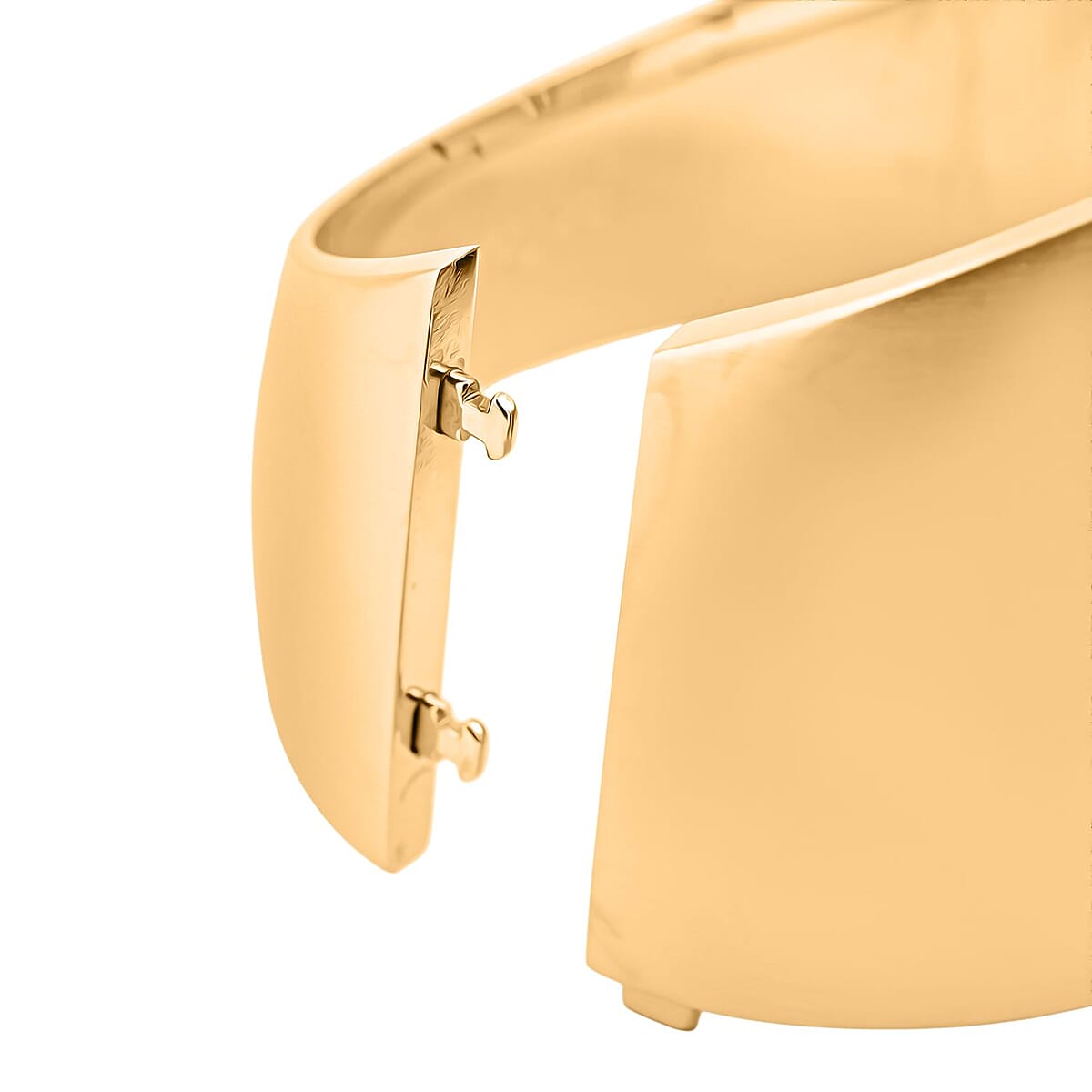 Calvin Klein Closeout Billow ION Plated YG Stainless Steel Bangle Bracelet (5.50 In) image number 4