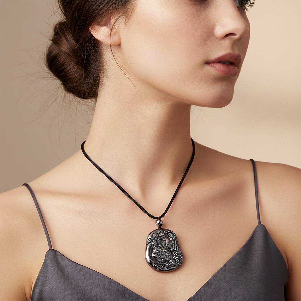 Doorbuster Terahertz 130.00 ctw Carved Tiger Pendant with Black Cord in Necklace 28 Inches image number 2