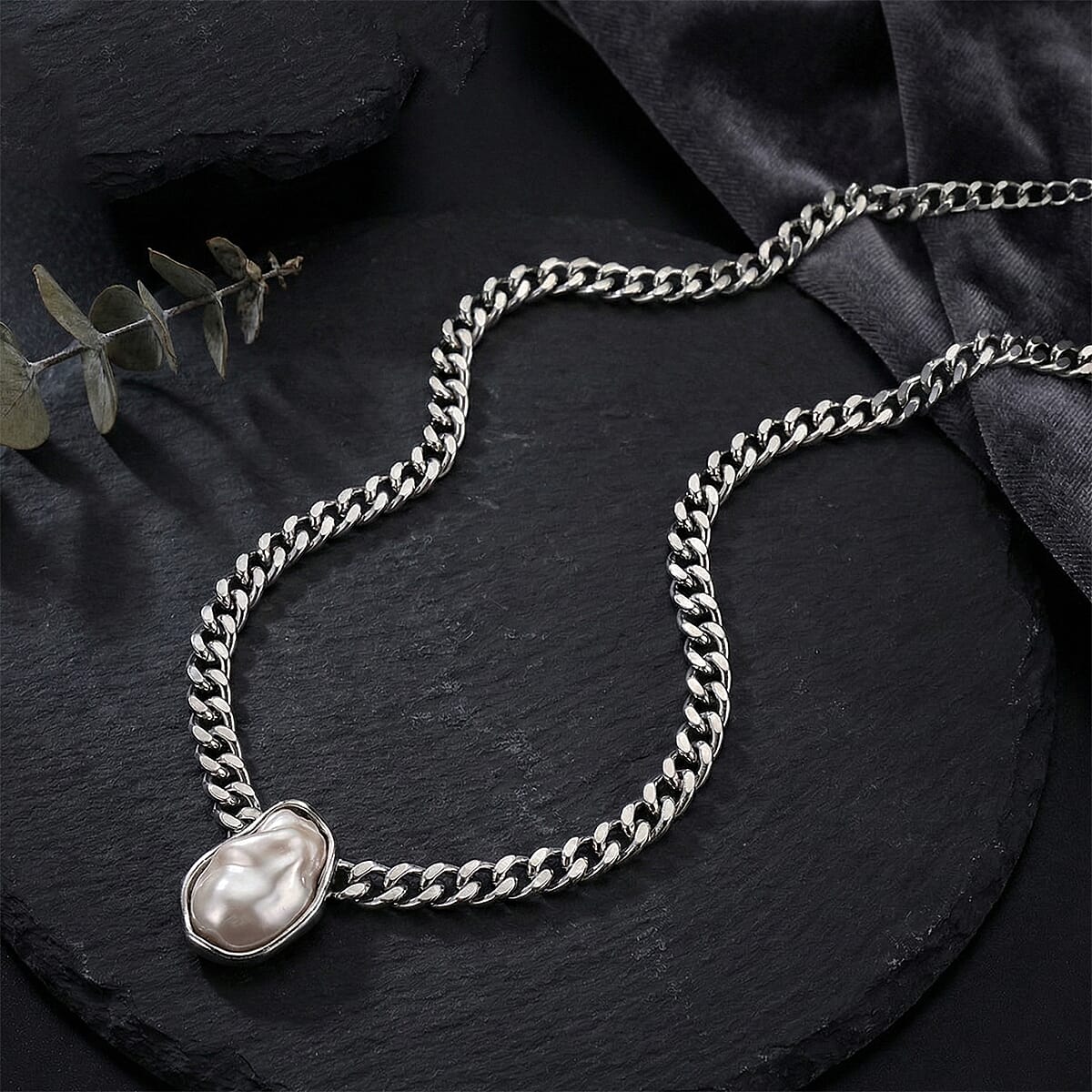 White Shell Pearl Necklace (20-22 Inches) in Stainless Steel image number 1