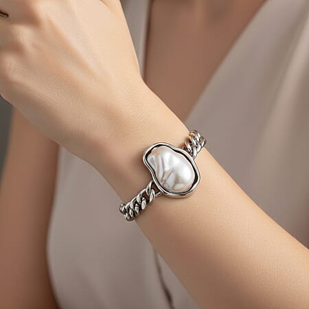White Shell Pearl - Product card gallery slide 3 (10178347401529)