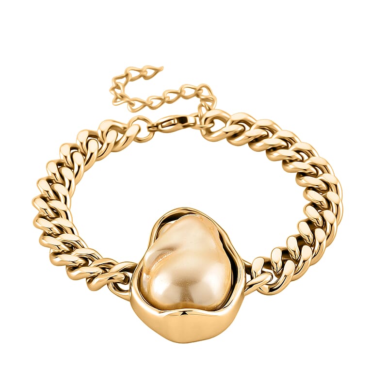 Golden Shell Pearl Bracelet in ION Plated YG Stainless Steel (7.50-9.50In)
