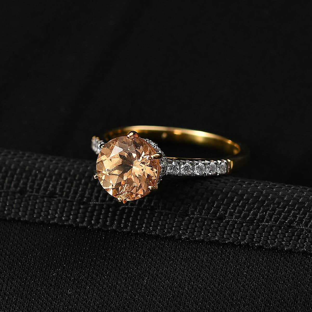 D'Joy Premium Imperial Garnet, Moissanite Dusky Glow Ring in 18K Vermeil YG Over Sterling Silver (Size 10.0) image number 1