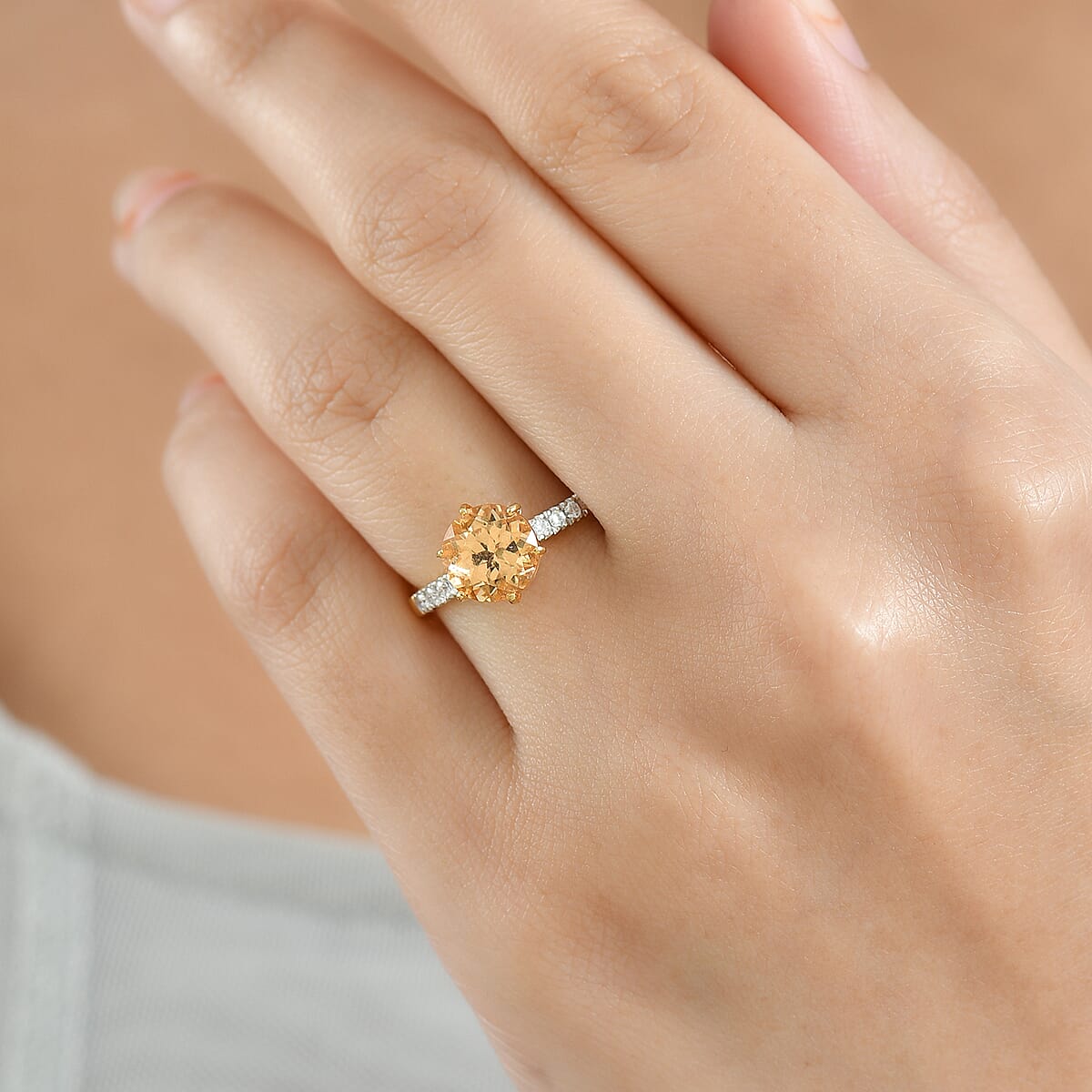 D'Joy Premium Imperial Garnet and Moissanite 2.60 ctw Crown Solitaire Ring in 18K Vermeil Yellow Gold Over Sterling Silver (Size 7.0) (Del. in 8-10 Days) image number 2