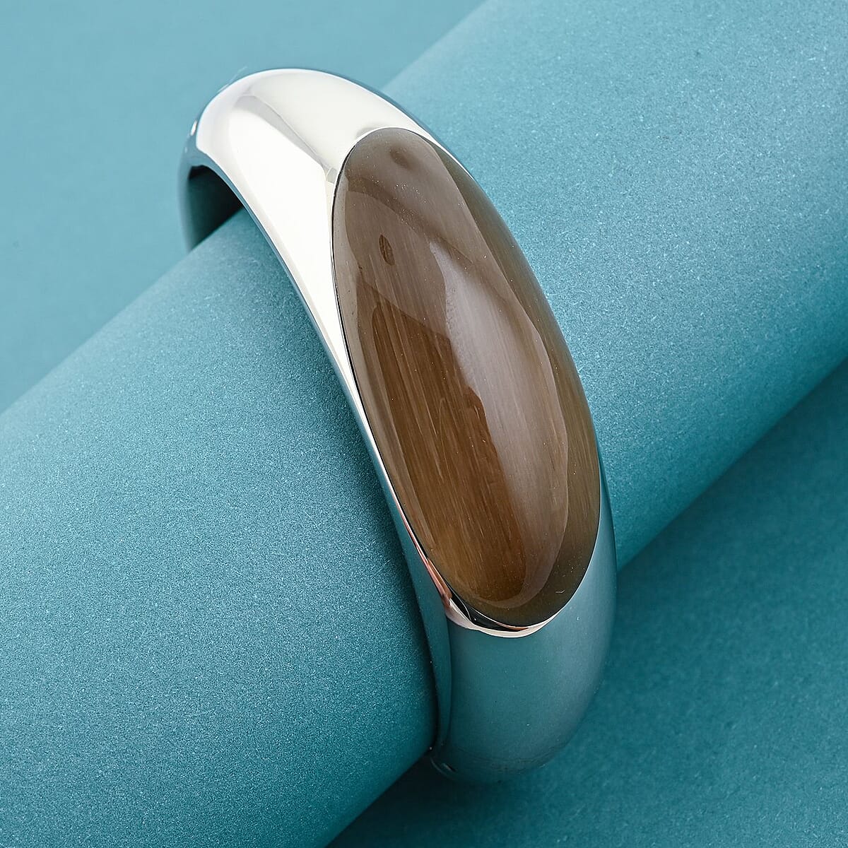 Calvin Klein Closeout Agate Ellipse Bangle Bracelet in Stainless Steel (6.25 In) 8.00 ctw image number 1