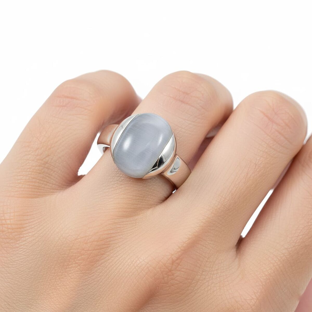 Calvin Klein Cat's Eye 3.00 ctw Devoted Ring in Stainless Steel (Size 6.0) image number 2