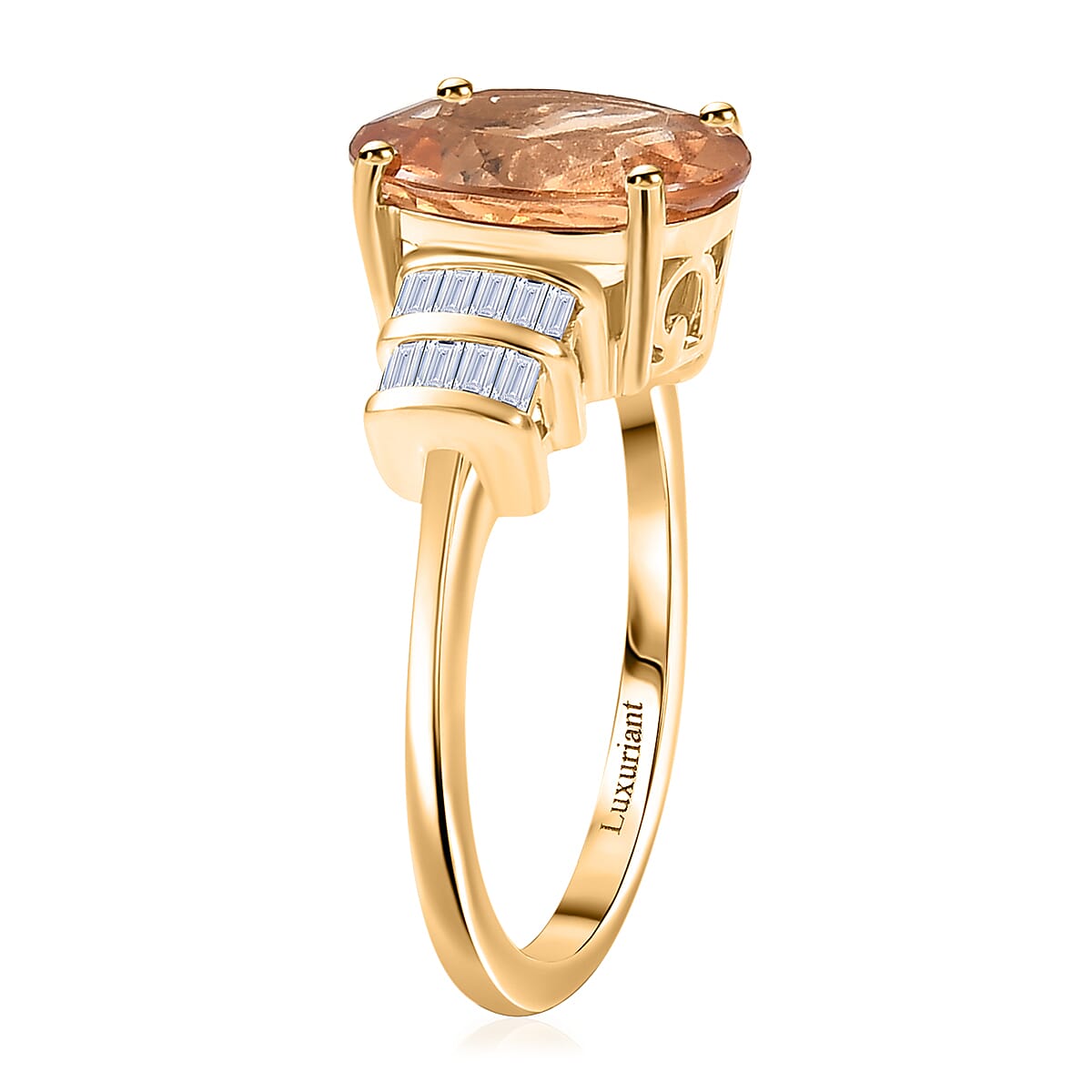 Premium Imperial Garnet and Luxuriant Lab Grown Diamond E-F VS 5.15 ctw Regal Flame Ring in 10K Yellow Gold (Size 7.0) image number 3