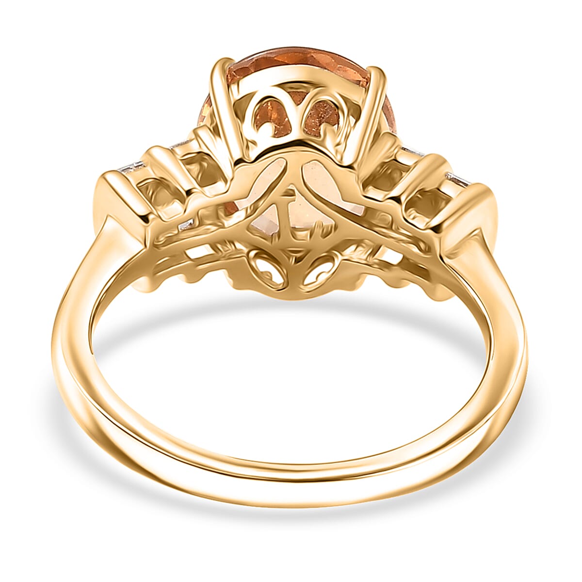 Premium Imperial Garnet and Luxuriant Lab Grown Diamond E-F VS 5.15 ctw Regal Flame Ring in 10K Yellow Gold (Size 7.0) image number 4