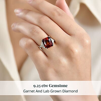 10K Yellow Gold AAA Ceylon Hessonite Garnet, Luxuriant Lab Grown Diamond (E-F, VS) (0.15 cts) Saffron Dominion Ring (Size 10.0) (4.60 g) (Del. in 8-10 Days) 9.25 ctw