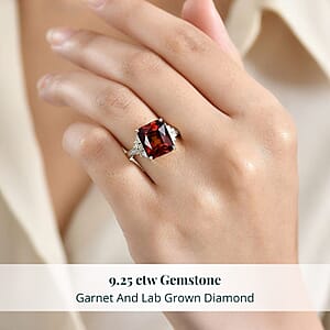 AAA Ceylon Honey Garnet, Lab Grown Diamond Crown Royale Ring in 10K Yellow Gold 9.25 ctw (Size 7.0)