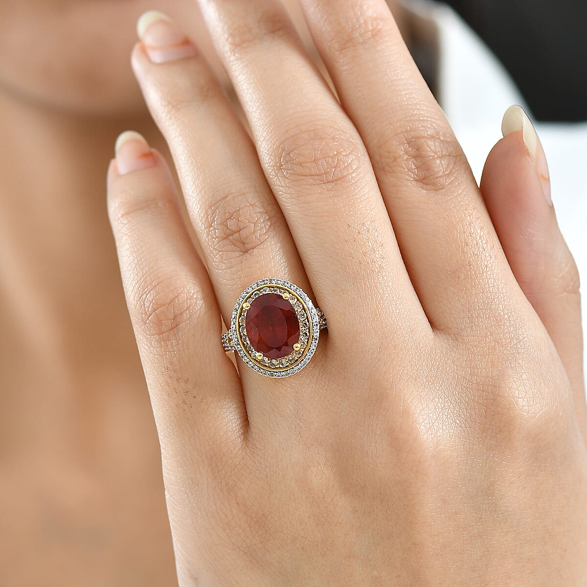 D'Joy AAA Ceylon Honey Garnet and Multi Gemstone 5.15 ctw Golden Dawn Ring in 18K Vermeil Yellow Gold Over Sterling Silver (Size 7.0) image number 2