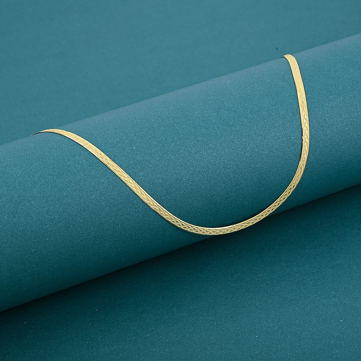 14K Yellow Gold Over Sterling Silver Criss Cross Herringbone Chain Necklace 18 Inches 3.40 Grams image number 1