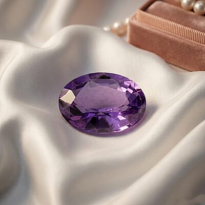 AAAA Purple Sapphire (Oval Free Size) 0.70 ctw